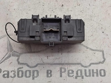 Блок предохранителей MERCEDES-BENZ C-класс W203/S203/CL203 рестайлинг (2004 - 2008) — Разборка Мерседес