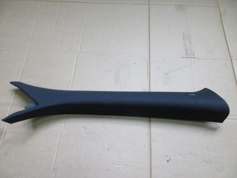 Накладка передней стойки MERCEDES-BENZ CLS-класс C257 (2017 - 2021) фото 1 — Разборка Мерседес