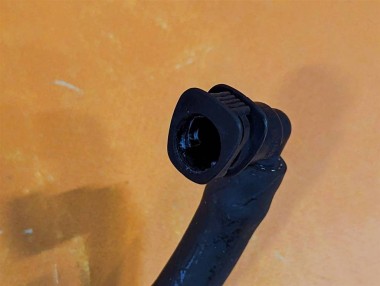 Шланг омывателей фар MERCEDES-BENZ A-класс W169 (2004 - 2008) — Разборка Мерседес