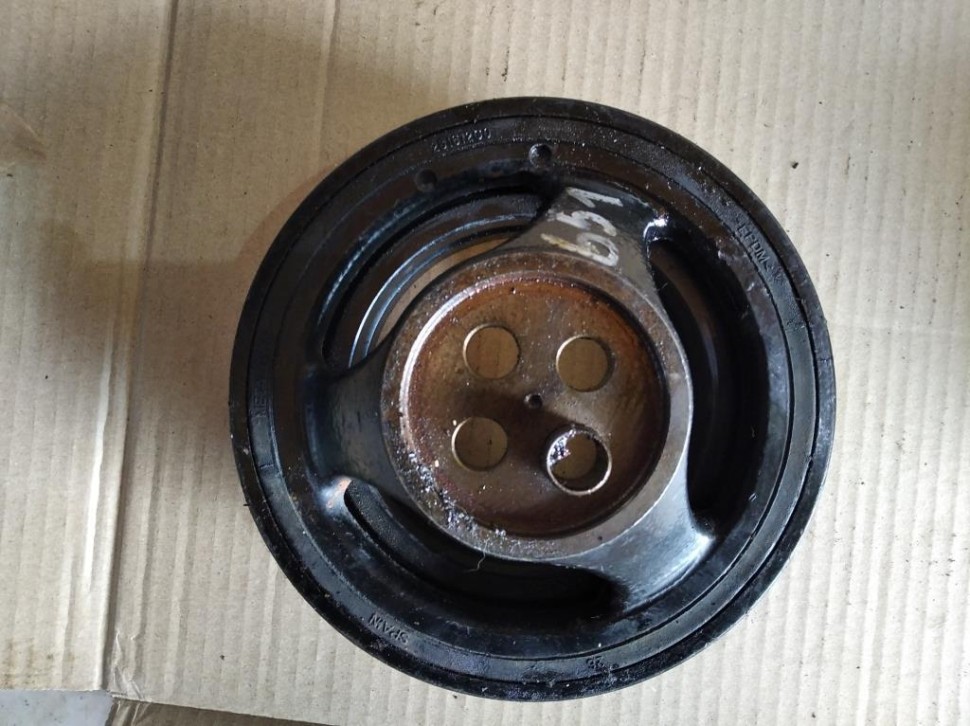 Шкив коленвала MERCEDES-BENZ E-класс W212/S212/C207/A207 (2009 - 2013) фото 1 — Разборка Мерседес