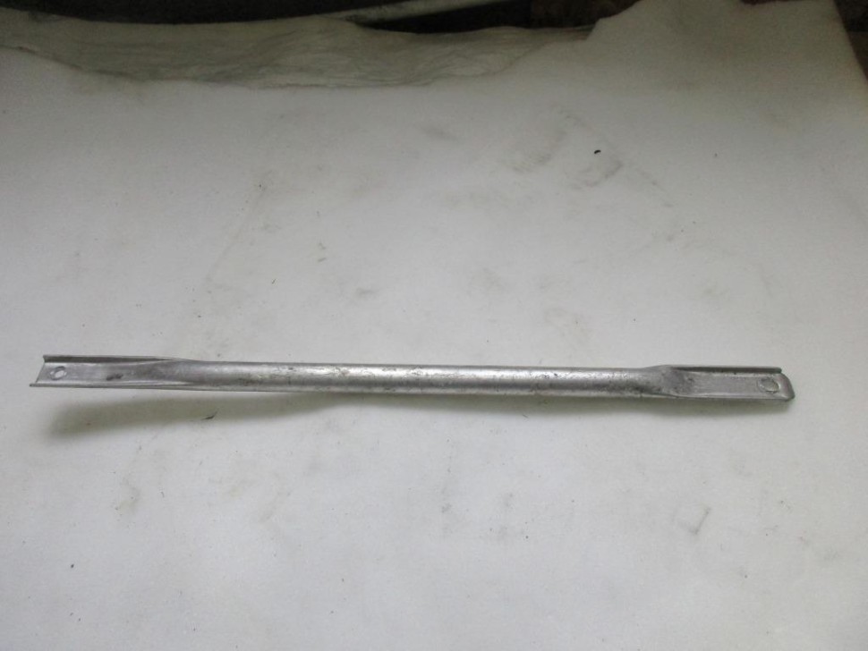 Распорка MERCEDES-BENZ C-класс W205/S205/C205/A205 (2014 - 2018) фото 1 — Разборка Мерседес