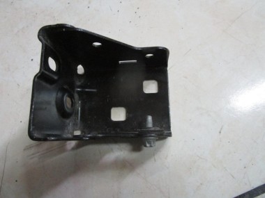 Кронштейн радиатора MERCEDES-BENZ C-класс W205/S205/C205/A205 (2014 - 2018) — Разборка Мерседес