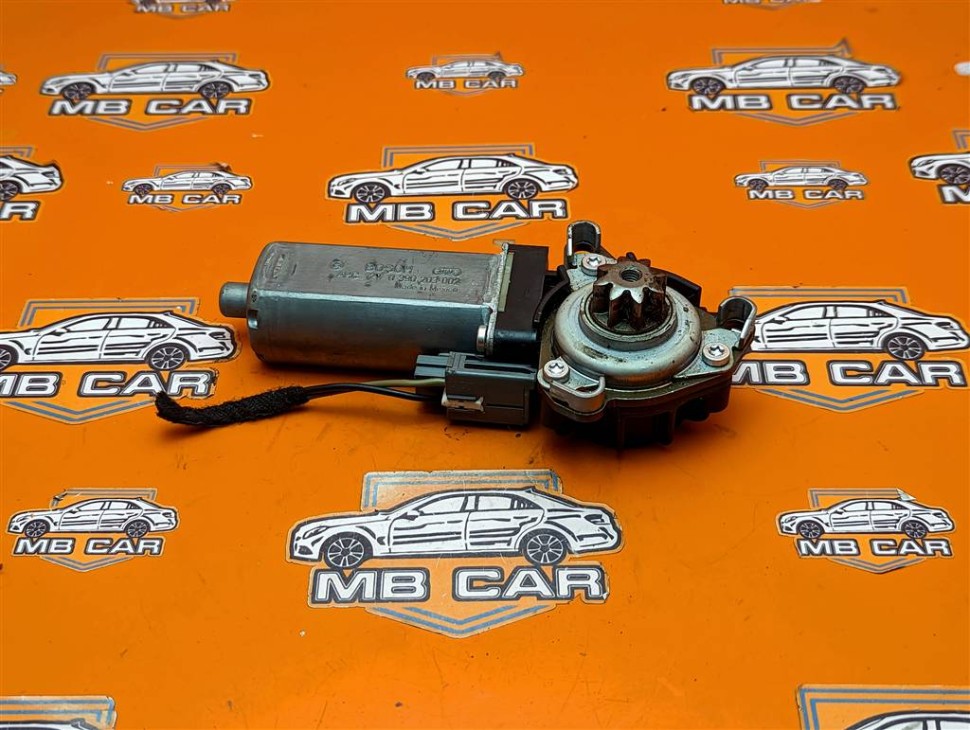 Моторчик регулировки сидений MERCEDES-BENZ M-класс W164 (2005 - 2008) фото 1 — Разборка Мерседес