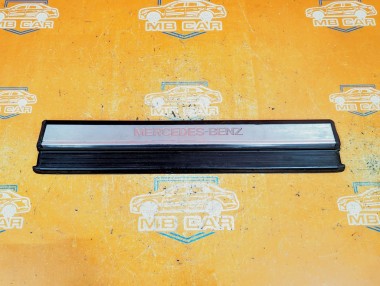 Накладка порога внутренняя MERCEDES-BENZ S-класс W140 (1991 - 1998) — Разборка Мерседес