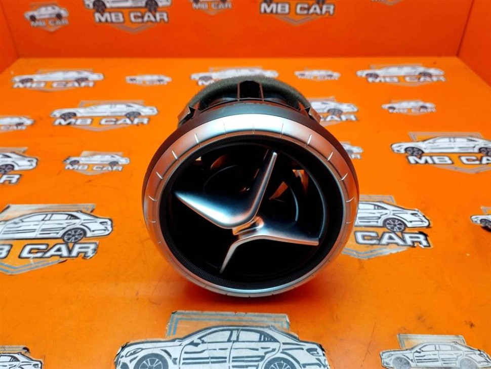 Воздуховод MERCEDES-BENZ X-класс I (2017 - 2020) фото 1 — Разборка Мерседес