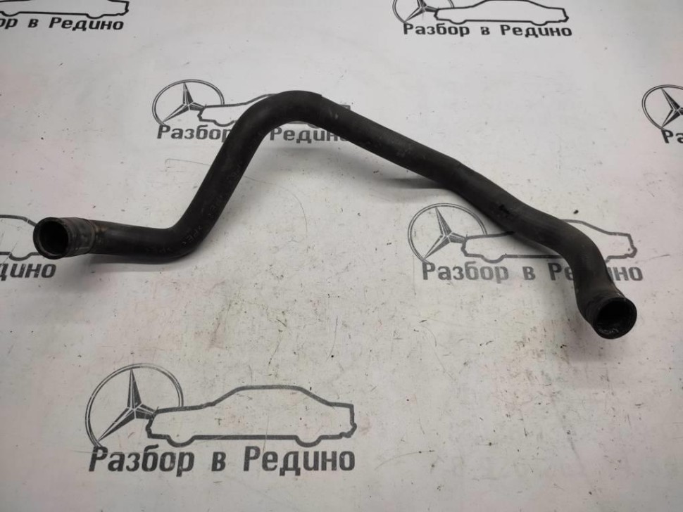 Патрубок радиатора MERCEDES-BENZ VANEO W414 (2001 - 2005) фото 1 — Разборка Мерседес