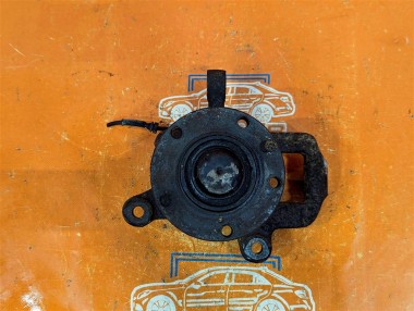 Кулак поворотный передний левый MERCEDES-BENZ Sprinter W901-905 (1995 - 2006) — Разборка Мерседес