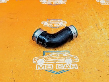 Патрубок интеркулера MERCEDES-BENZ E-класс W211/S211 (2002 - 2006) — Разборка Мерседес