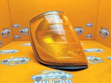 Поворотник правый MERCEDES-BENZ E-класс W124/S124/C124/A124 (1984 - 1997) &mdash; Разборка Мерседес