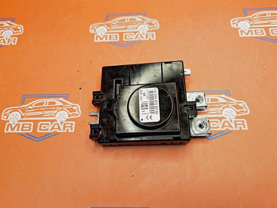 Усилитель антенны MERCEDES-BENZ C-класс W204/S204/С204 рестайлинг (2011 - 2015) фото 1 — Разборка Мерседес