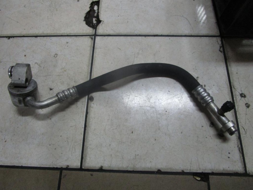 Трубка кондиционера MERCEDES-BENZ E-класс W212/S212/C207/A207 (2009 - 2013) фото 1 — Разборка Мерседес