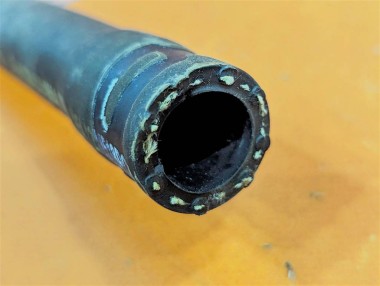 Патрубок ОЖ MERCEDES-BENZ S-класс W220 рестайлинг (2002 - 2005) — Разборка Мерседес