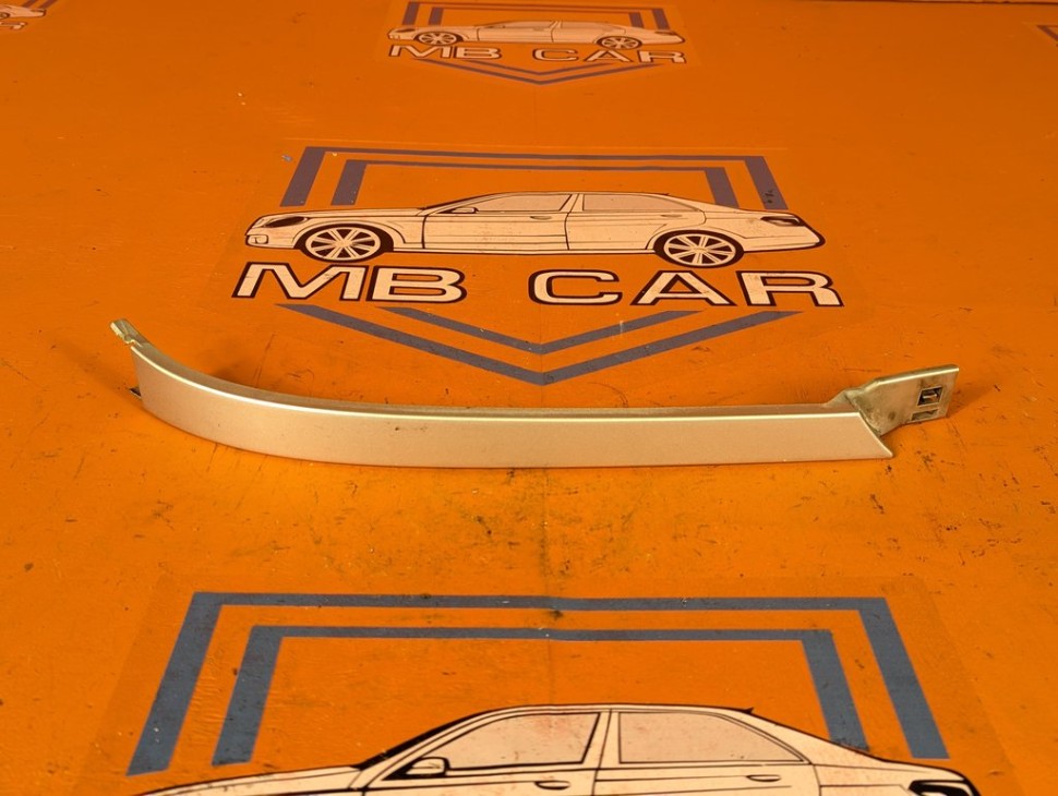 Ресница фары MERCEDES-BENZ M-класс W163 рестайлинг (2001 - 2005) фото 1 &mdash; Разборка Мерседес