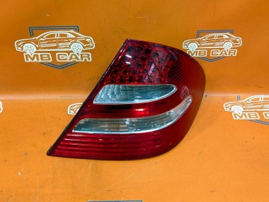 Фонарь задний правый MERCEDES-BENZ E-класс W211/S211 (2002 - 2006) — Разборка Мерседес
