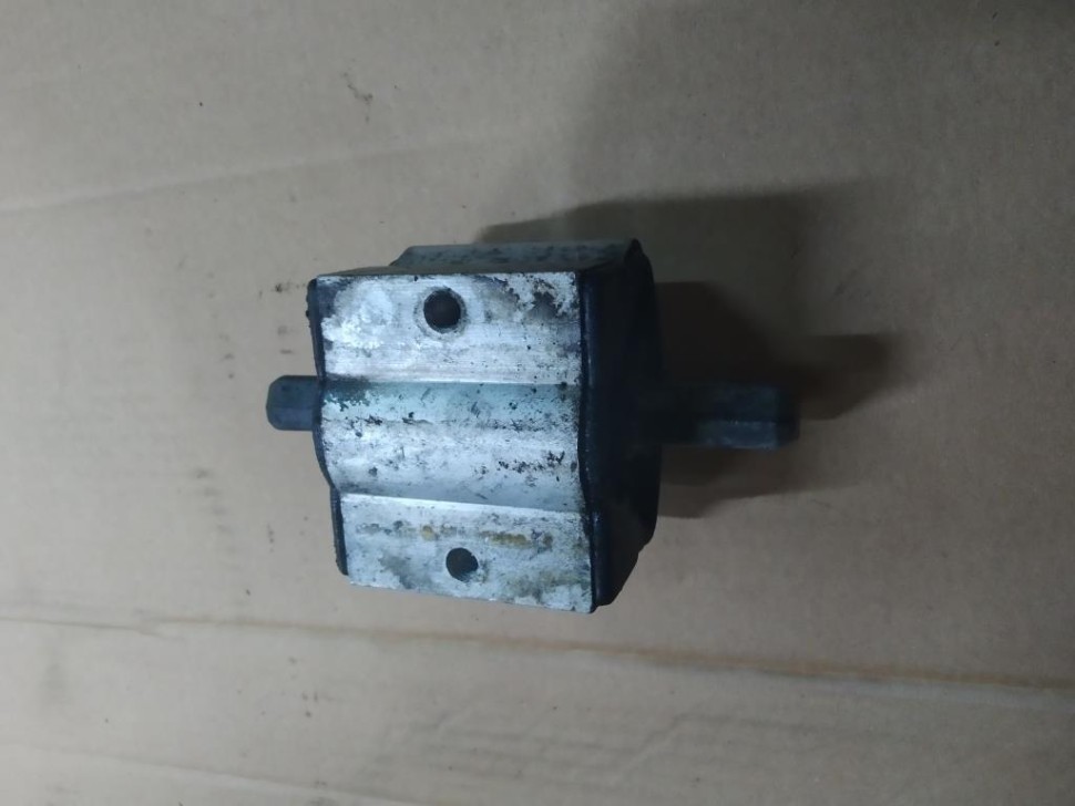 Опора КПП MERCEDES-BENZ E-класс W210/S210 рестайлинг (1999 - 2003) фото 1 — Разборка Мерседес