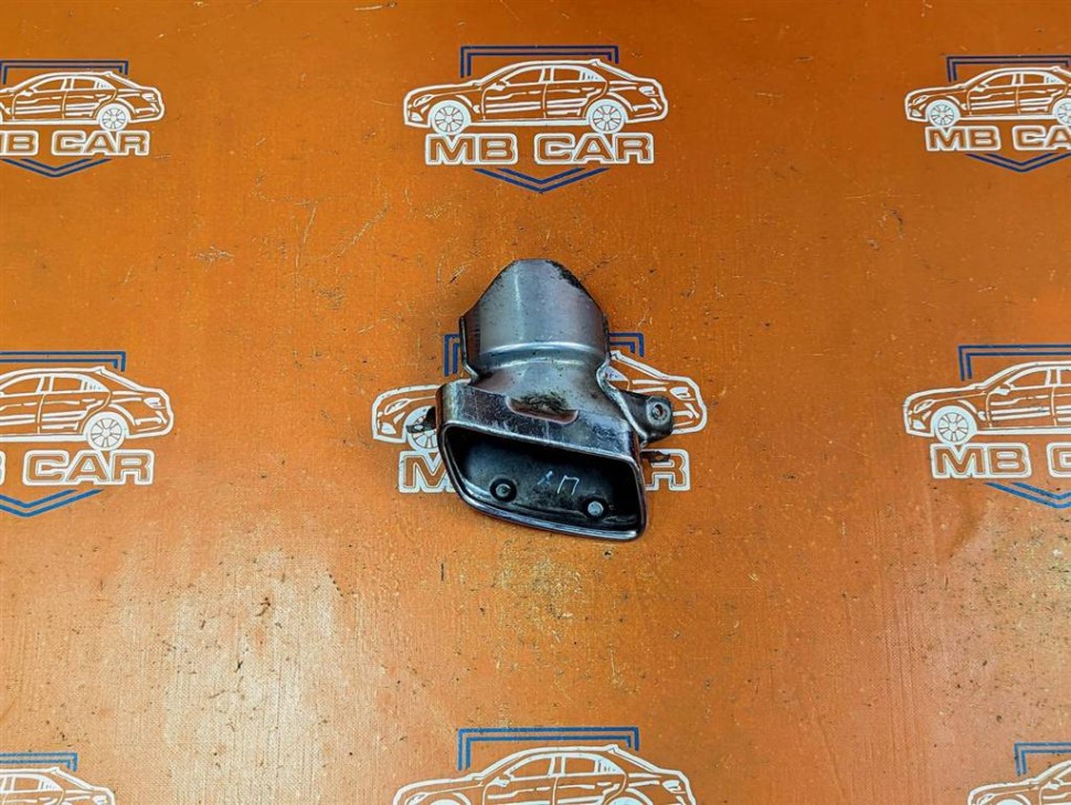 Насадка на глушитель MERCEDES-BENZ E-класс W212/S212/C207/A207 (2009 - 2013) фото 1 — Разборка Мерседес