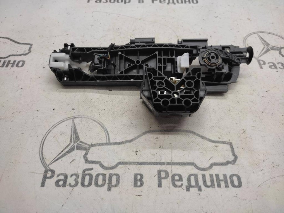 Ответная часть замка двери MERCEDES-BENZ GLS-класс X166 (2015 - 2019) фото 1 — Разборка Мерседес