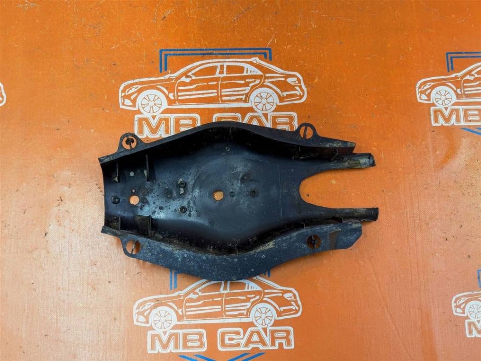 Кожух заднего рычага (лодки) MERCEDES-BENZ C-класс W204/S204/С204 рестайлинг (2011 - 2015) фото 1 — Разборка Мерседес