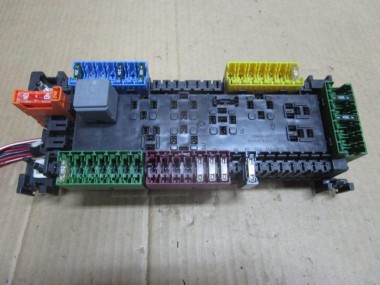 Блок предохранителей MERCEDES-BENZ GLE-класс AMG Coupe C292 (2015 - 2019) — Разборка Мерседес