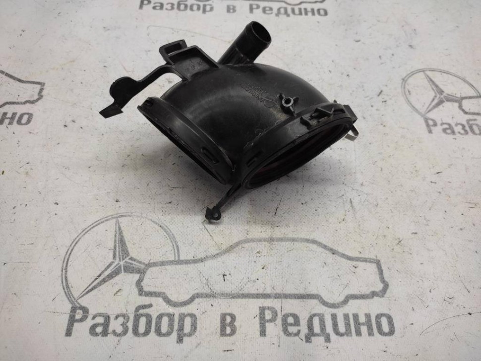 Патрубок воздушный MERCEDES-BENZ V-класс W639 (2003 - 2014) фото 1 — Разборка Мерседес