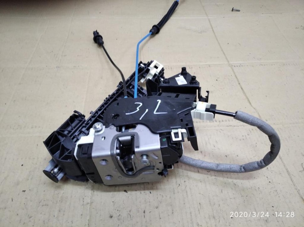 Замок двери задней левой MERCEDES-BENZ C-класс W204/S204/С204 рестайлинг (2011 - 2015) фото 1 — Разборка Мерседес