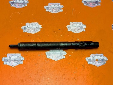 Форсунка ДИЗЕЛЬ MERCEDES-BENZ C-класс W204/S204 (2006 - 2011) &mdash; Разборка Мерседес