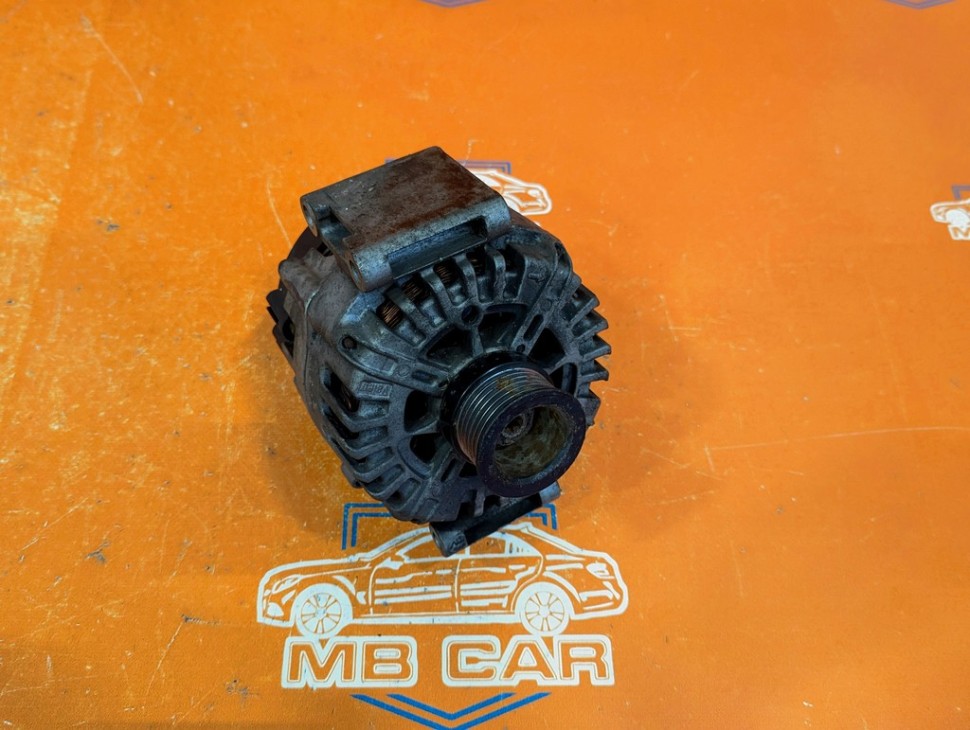 Генератор MERCEDES-BENZ Sprinter W906 (2006 - 2019) фото 1 — Разборка Мерседес