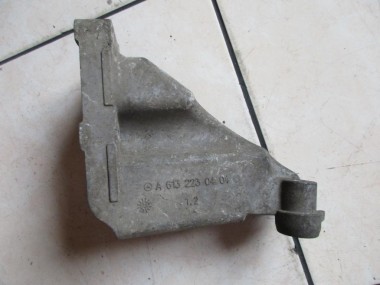 Лапа левая MERCEDES-BENZ E-класс W211/S211 (2002 - 2006) — Разборка Мерседес