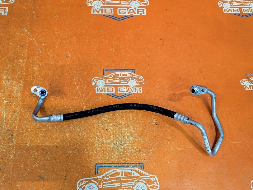 Трубка кондиционера MERCEDES-BENZ E-класс W213/S213/C238/A238 (2016 - 2021) фото 1 — Разборка Мерседес