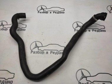 Патрубок радиатора MERCEDES-BENZ C-класс W205/S205/C205/A205 (2014 - 2018) — Разборка Мерседес