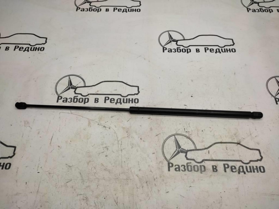 Амортизатор капота MERCEDES-BENZ S-класс W220 рестайлинг (2002 - 2005) фото 1 — Разборка Мерседес