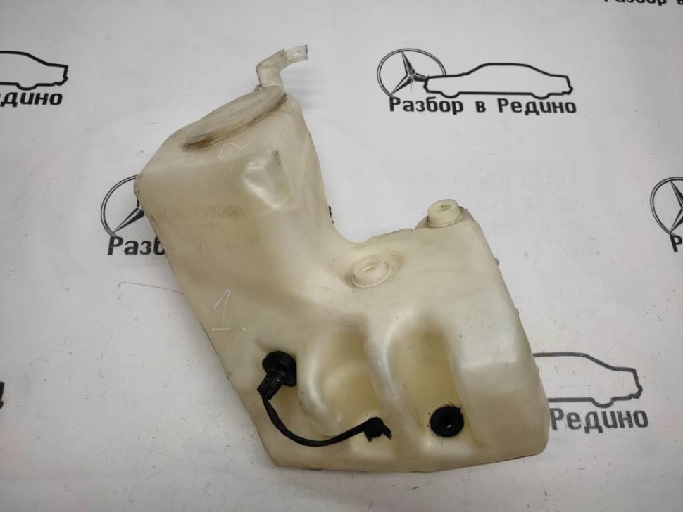 Бачок омывателя MERCEDES-BENZ S-класс W220 рестайлинг (2002 - 2005) фото 1 — Разборка Мерседес