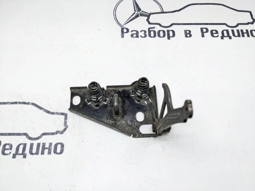Замок капота MERCEDES-BENZ M-класс W163 рестайлинг (2001 - 2005) фото 1 — Разборка Мерседес