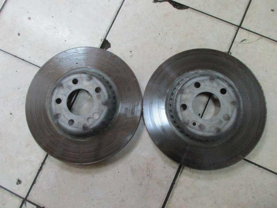 Диски тормозные зад MERCEDES-BENZ CLS-класс C257 (2017 - 2021) фото 1 — Разборка Мерседес