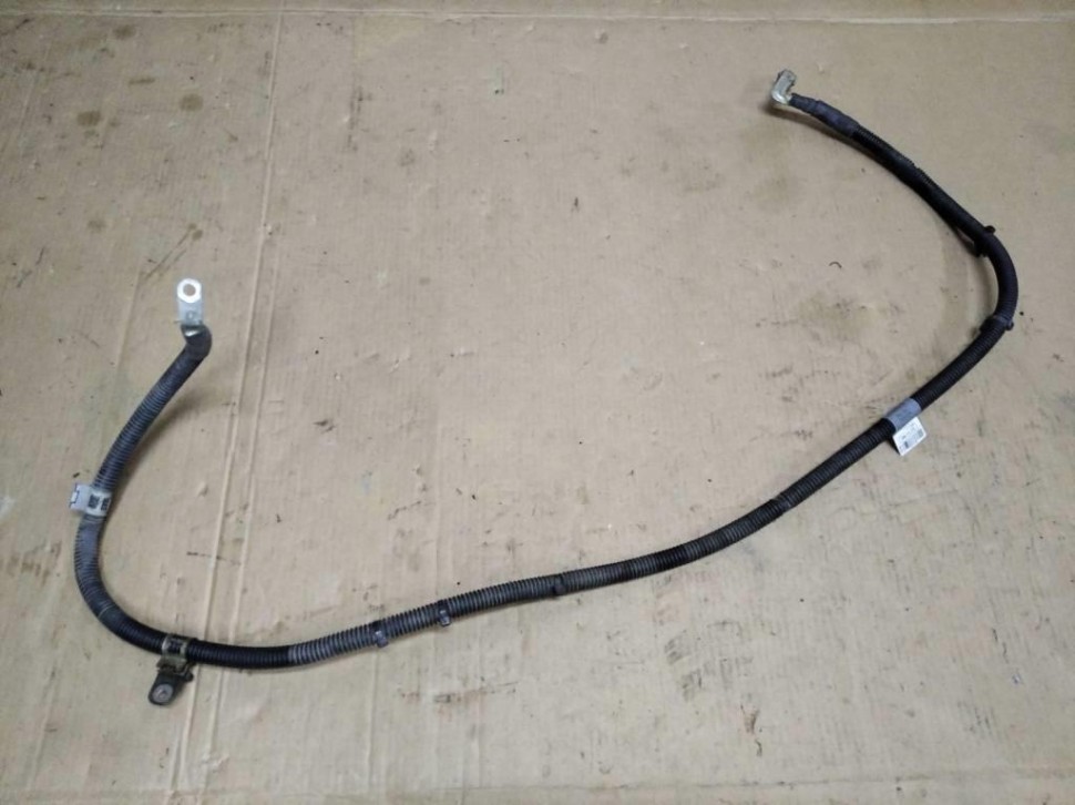 Провод генератора MERCEDES-BENZ CLA-класс C117/X117 (2013 - 2016) фото 1 — Разборка Мерседес