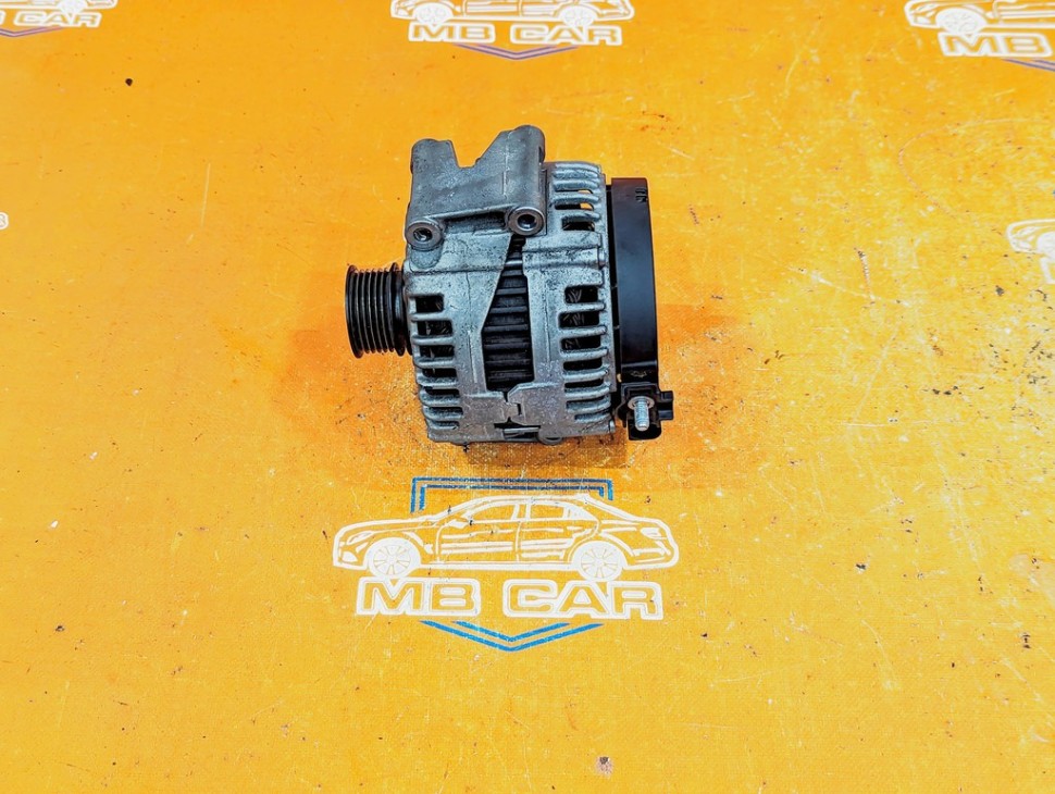 Генератор MERCEDES-BENZ S-класс W221 (2005 - 2009) фото 1 — Разборка Мерседес