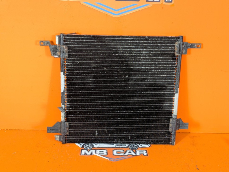 Радиатор кондиционера MERCEDES-BENZ M-класс W163 (1997 - 2001) фото 1 &mdash; Разборка Мерседес