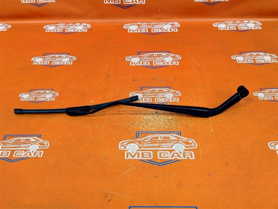 Поводок дворников MERCEDES-BENZ X-класс I (2017 - 2020) фото 1 — Разборка Мерседес