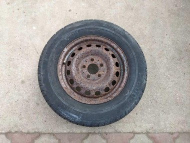 Запасное колесо MERCEDES-BENZ Vito W638 (1996 - 2003) — Разборка Мерседес