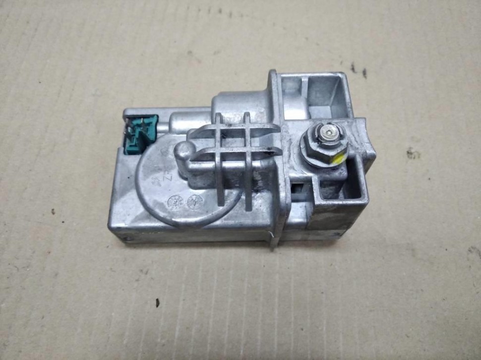 Блокиратор рулевого вала MERCEDES-BENZ C-класс W204/S204 (2006 - 2011) фото 1 — Разборка Мерседес