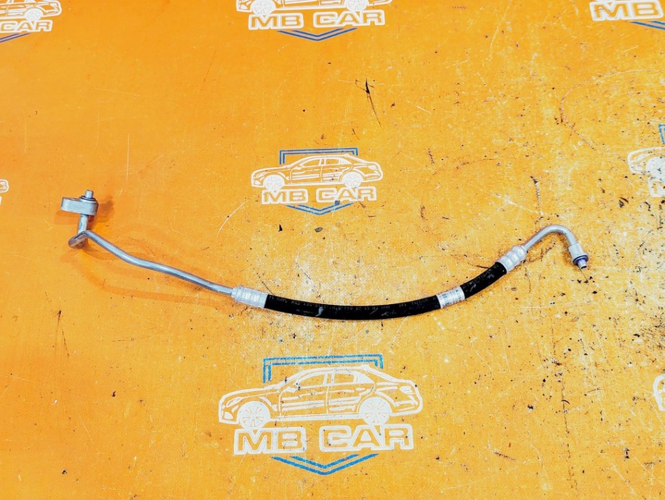 Трубка кондиционера MERCEDES-BENZ C-класс W205/S205/C205/A205 (2014 - 2018) фото 1 &mdash; Разборка Мерседес