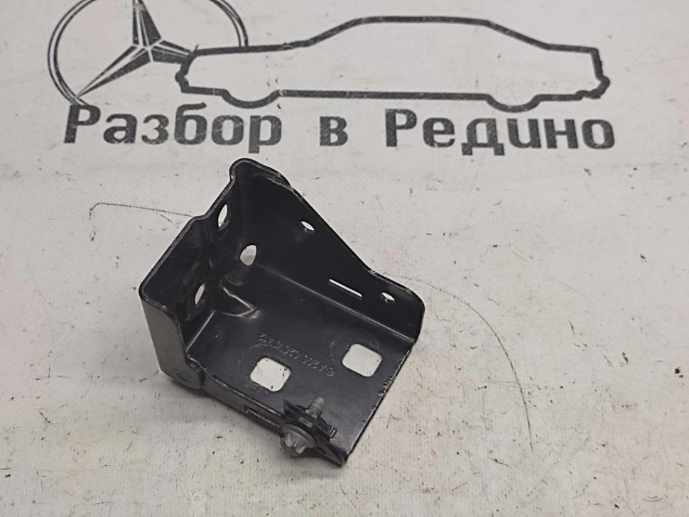 Кронштейн радиатора MERCEDES-BENZ GLC-класс X253 (2015 - 2019) фото 1 — Разборка Мерседес