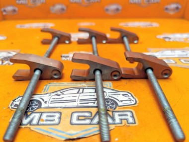 Кронштейн крепления форсунок MERCEDES-BENZ GLE-класс W166 (2015 - 2018) &mdash; Разборка Мерседес