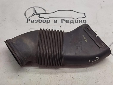 Патрубок воздушный MERCEDES-BENZ S-класс W220 рестайлинг (2002 - 2005) — Разборка Мерседес
