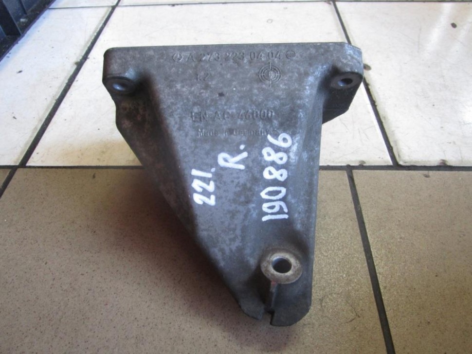 Лапа правая MERCEDES-BENZ S-класс W221 (2005 - 2009) фото 1 — Разборка Мерседес