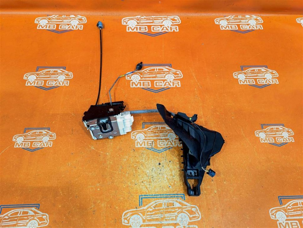 Замок двери передней правой MERCEDES-BENZ M-класс W164 (2005 - 2008) фото 1 — Разборка Мерседес