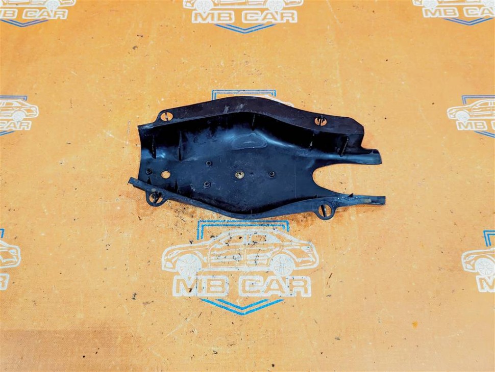 Кожух заднего рычага (лодки) MERCEDES-BENZ C-класс W204/S204 (2006 - 2011) фото 1 — Разборка Мерседес