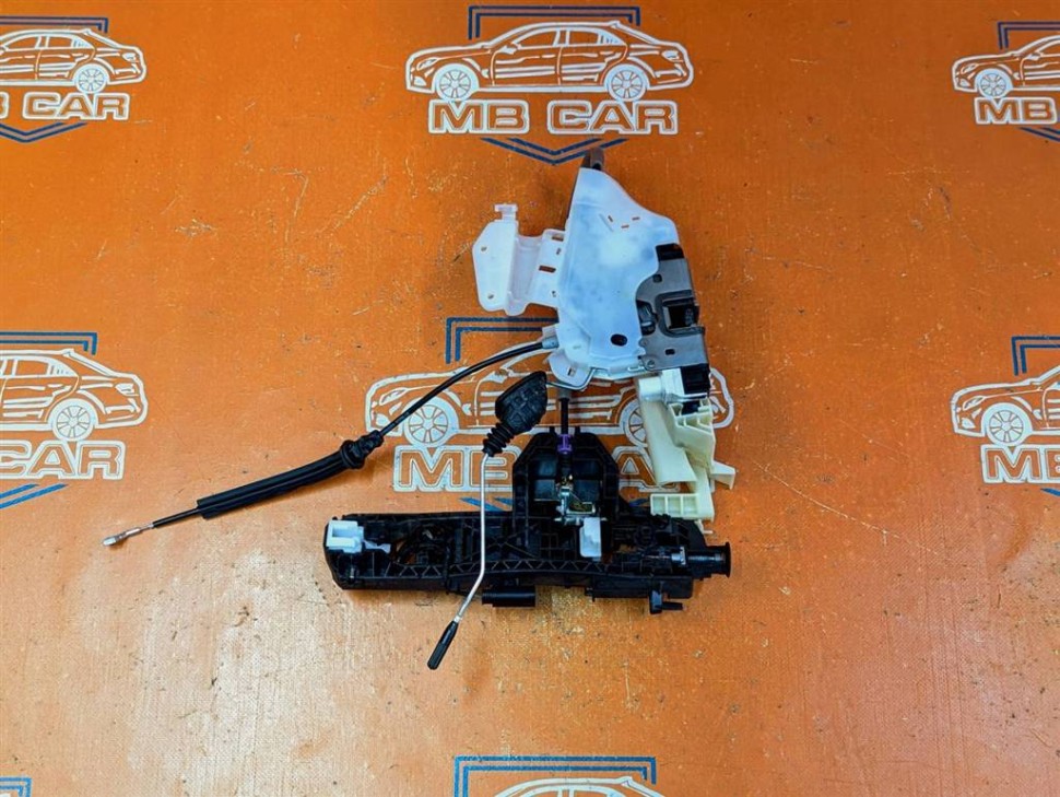 Замок двери передней левой MERCEDES-BENZ CLS-класс C218/X218 рестайлинг (2014 - 2017) фото 1 — Разборка Мерседес