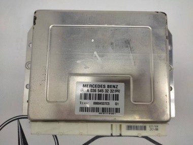 Блок пневмоподвески MERCEDES-BENZ CLS-класс C219 (2004 - 2008) — Разборка Мерседес