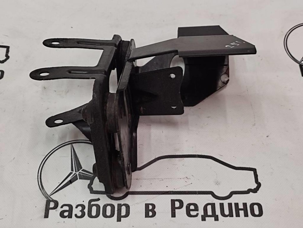 Кронштейн блока ABS MERCEDES-BENZ R-класс W251 (2005 - 2007) фото 1 — Разборка Мерседес